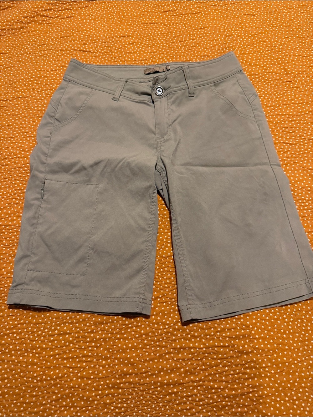 Prana Women's Light Gray Bermuda Shorts - Picture 1 of 8